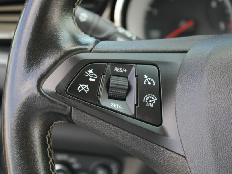 Opel Insignia F-Vat,Gwarancja,Salon Polska,Kombi,ALU,czujniki-parkowani B (2017-)