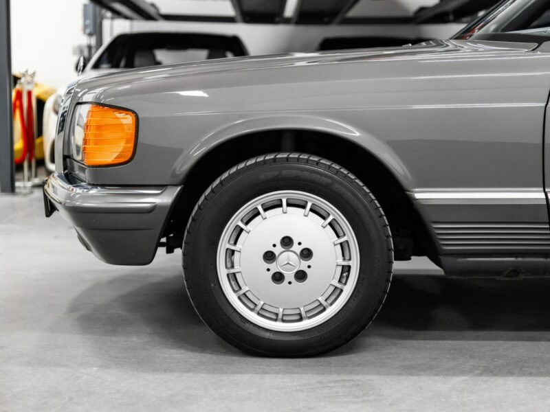Mercedes S 280 W126. Bezwypadkowy. Klimatyzacja. Oryginał. Stan Kolekcjonerski. W126 (1980-1993)