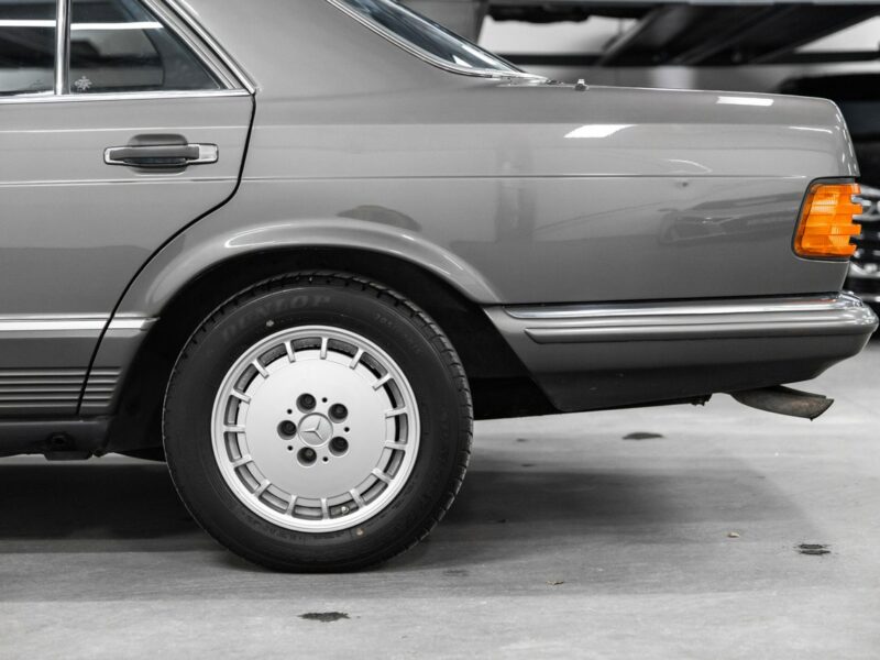 Mercedes S 280 W126. Bezwypadkowy. Klimatyzacja. Oryginał. Stan Kolekcjonerski. W126 (1980-1993)