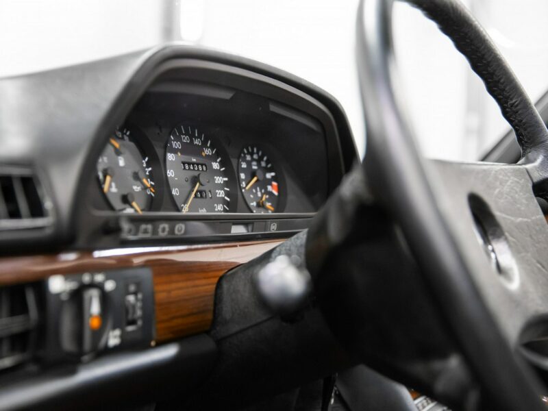 Mercedes S 280 W126. Bezwypadkowy. Klimatyzacja. Oryginał. Stan Kolekcjonerski. W126 (1980-1993)