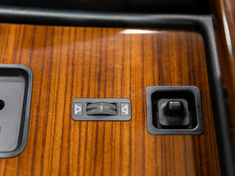 Mercedes S 280 W126. Bezwypadkowy. Klimatyzacja. Oryginał. Stan Kolekcjonerski. W126 (1980-1993)