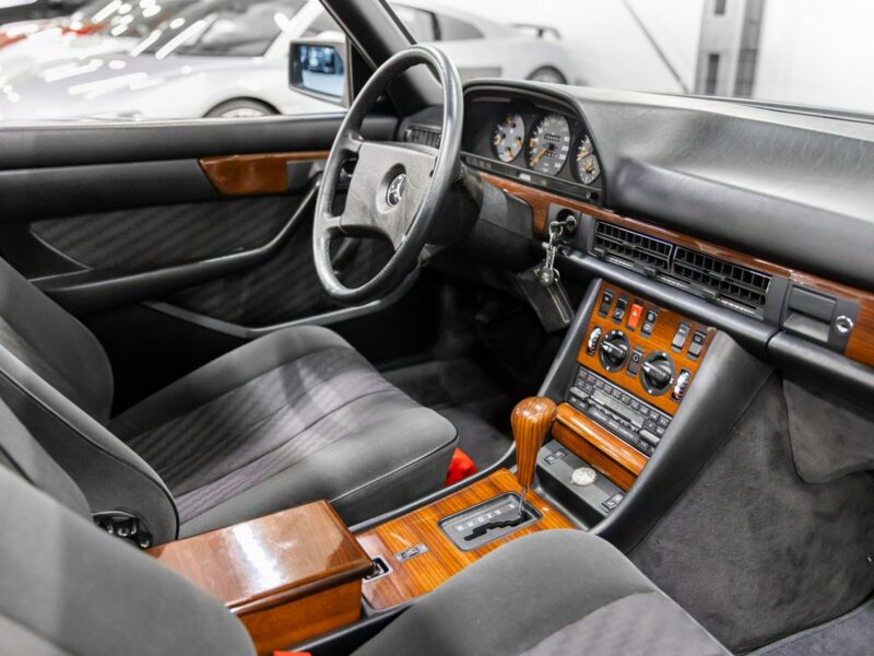 Mercedes S 280 W126. Bezwypadkowy. Klimatyzacja. Oryginał. Stan Kolekcjonerski. W126 (1980-1993)