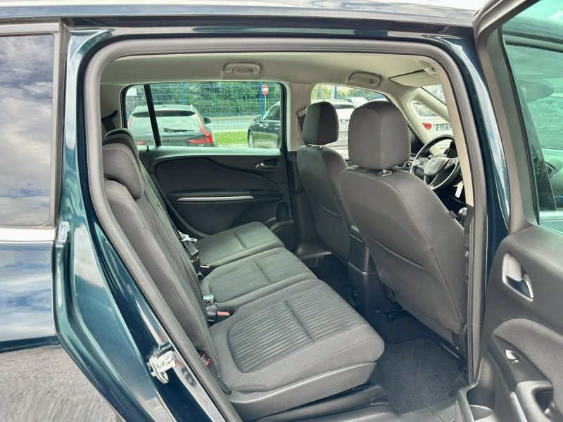 Opel Zafira FL,LED,Navi,PDC,Gwarancja C (2011-)