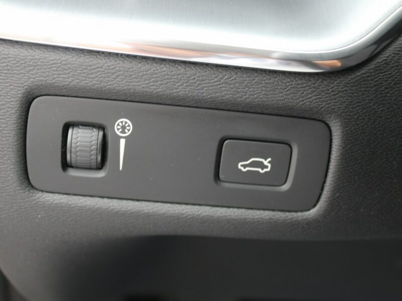 Volvo XC 60 HARMAN/KARDON Skóra F-vat SalonPL Gwarancja Full Led II (2017-)