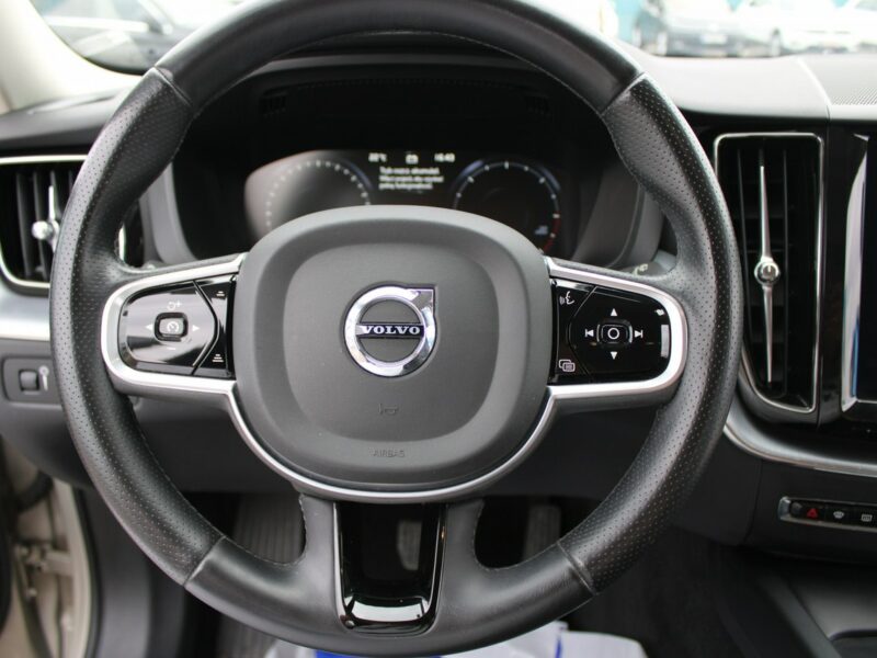 Volvo XC 60 HARMAN/KARDON Skóra F-vat SalonPL Gwarancja Full Led II (2017-)