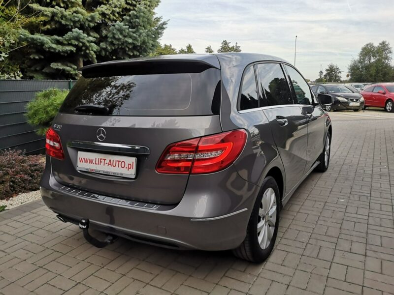 Mercedes B 180 1,6 16v 122KM # Klimatronik# Navi # Alu Felgi # Servis #Ledy#Gwarancja W246 (2011-)