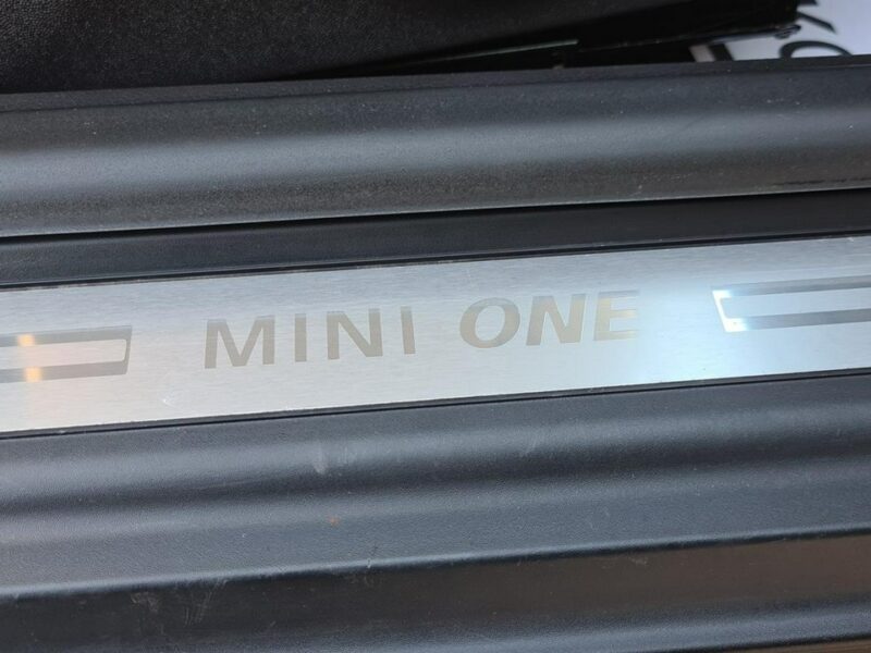 Mini ONE opony zimowe na stalówkach II (2006-)