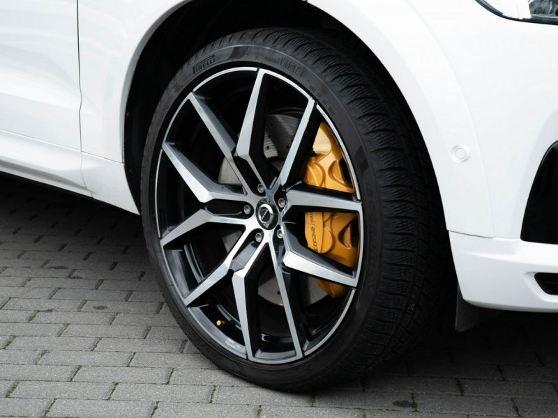 Volvo XC 60 T8 R-Design Polestar Engineered Panorama Harman/Kardon II (2017-)