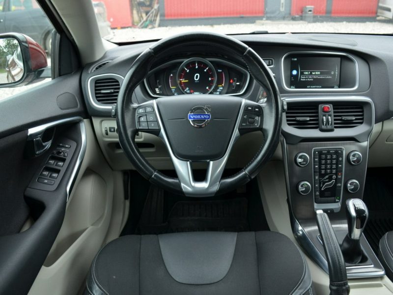 Volvo V40 Zarejestrwane 2.0D4 190KM Full LCD Led Harman/Kardon II (2012-)