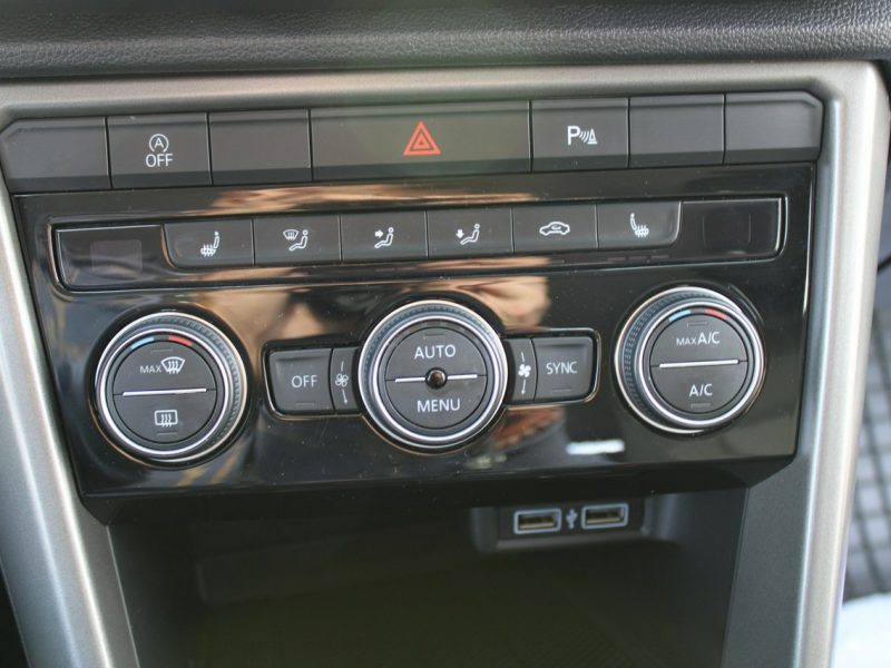 Volkswagen T-Roc F-VAT,Salon-pl,gwarancja,I-właściciel,grzane-fotele,tempomat,czuj-park I (2017-2025)
