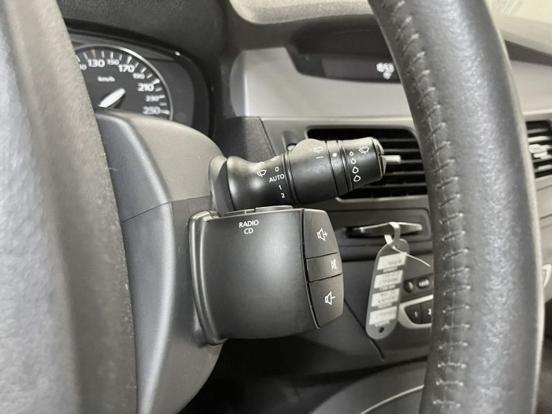 Renault Laguna 2.0 dci 150 KM*DYNAMIQUE*Soczewka*Alu*Tempomat*Klimatronic*Z Niemiec* III (2007-)