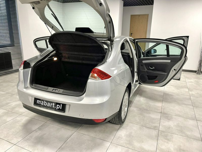 Renault Laguna 2.0 dci 150 KM*DYNAMIQUE*Soczewka*Alu*Tempomat*Klimatronic*Z Niemiec* III (2007-)