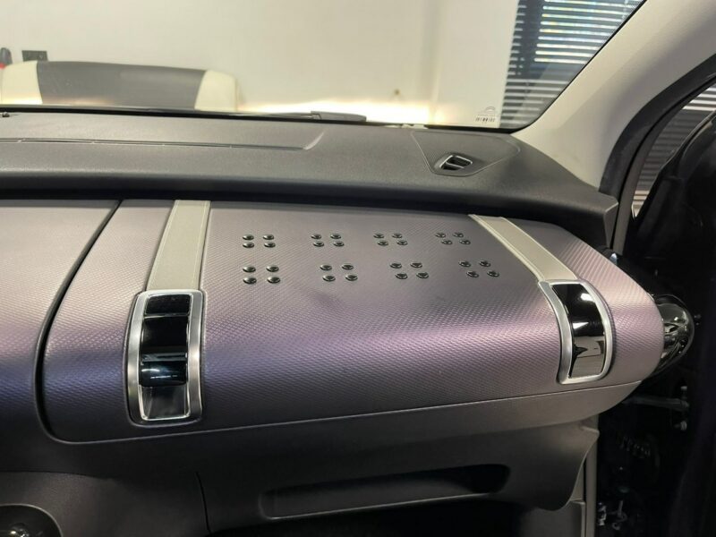Citroen C4 Cactus 1.2 VTi 82KM*SHINE*ALU*Black Pak*relingi*Navi Kolor*Led*Z Niemiec I (2014-)