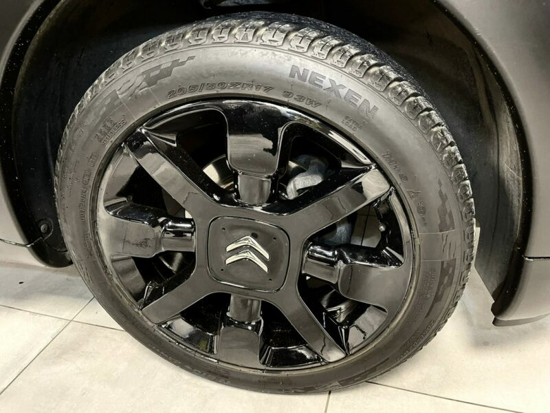 Citroen C4 Cactus 1.2 VTi 82KM*SHINE*ALU*Black Pak*relingi*Navi Kolor*Led*Z Niemiec I (2014-)