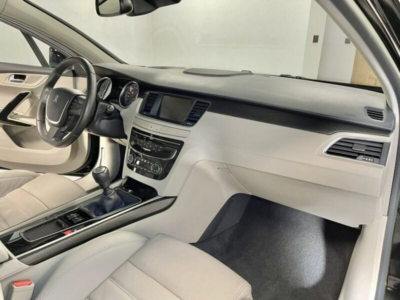 Peugeot 508 2.0 Blue-HDi 150KM*Feline*Full LED*Face Lift*Navi GPS*Alu*LED*ALU I (2010-2018)