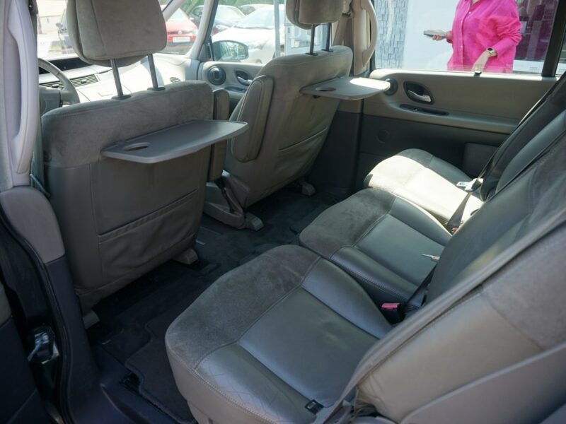 Renault Espace 3.0 DCi 178KM AUTOMAT, zarejestrowany, ubezpieczony, IV (2003-2014)