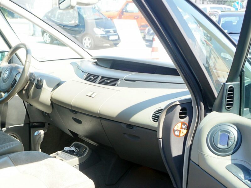 Renault Espace 3.0 DCi 178KM AUTOMAT, zarejestrowany, ubezpieczony, IV (2003-2014)