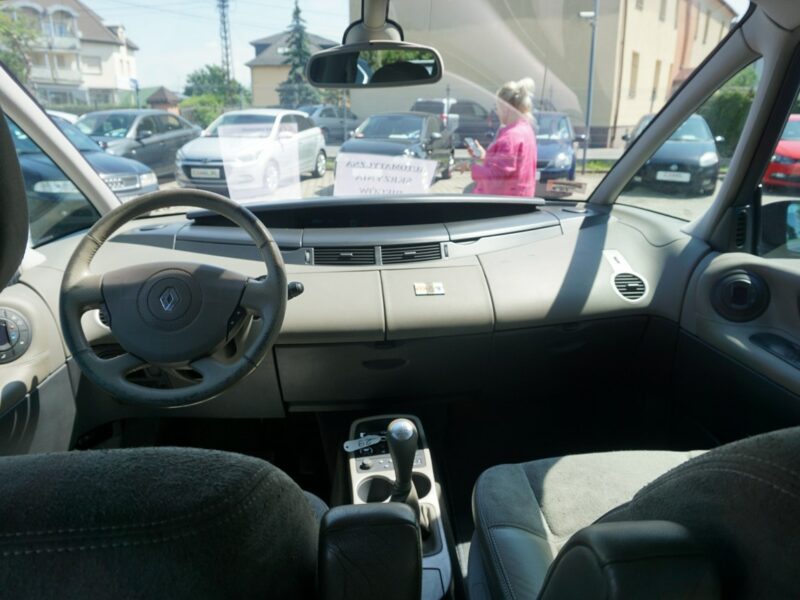 Renault Espace 3.0 DCi 178KM AUTOMAT, zarejestrowany, ubezpieczony, IV (2003-2014)