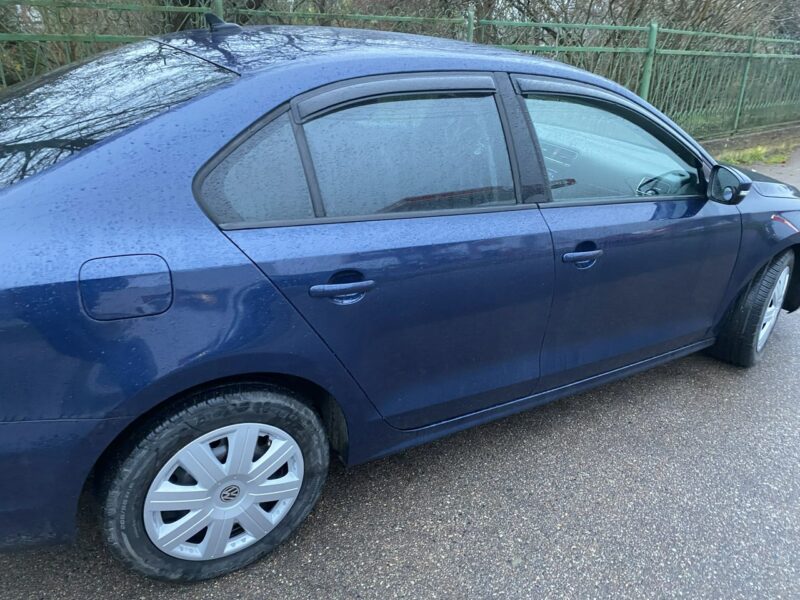 Volkswagen Jetta Benzyna, automat ,skóry, tempomat, opony wielosezonowe, Isofix A6 (2010-)