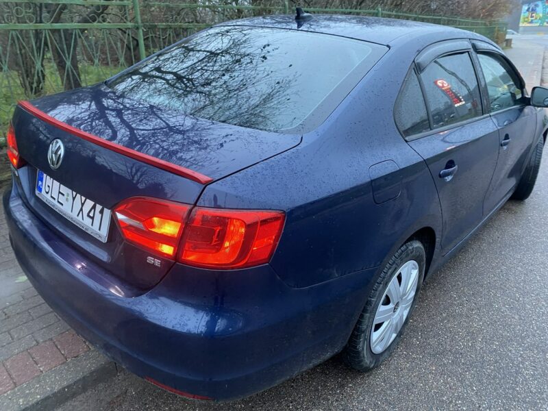 Volkswagen Jetta Benzyna, automat ,skóry, tempomat, opony wielosezonowe, Isofix A6 (2010-)