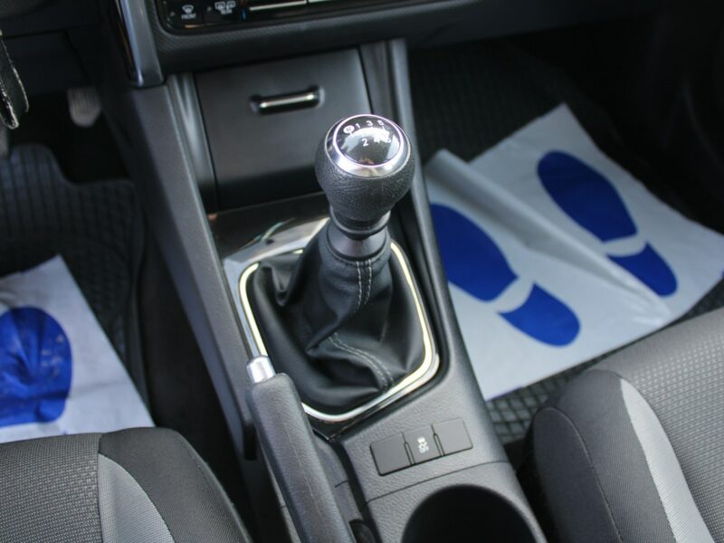 Toyota Auris Salon Polska F-vat Gwarancja Klima AUTO II (2012-)