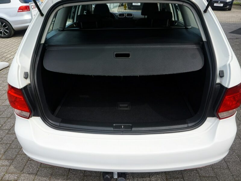 Volkswagen Golf Variant 1.6 TDi, Zarejestrowany, Ubezpieczony, Ekonomiczny, VI (2008-2012)