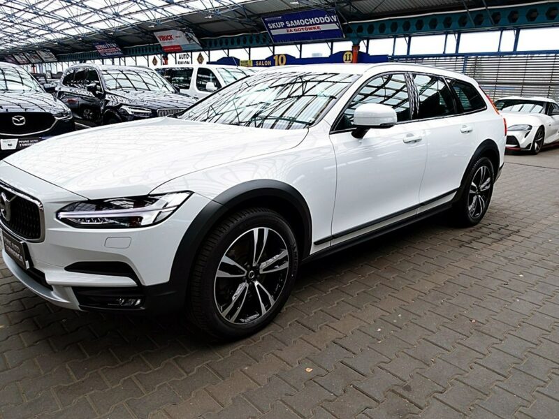 Volvo V90 Cross Country HARMAN/kardon MASAŻE 3Lata GWAR I-wł Kraj Bezwypad D5 235KM 4x4 FV23%