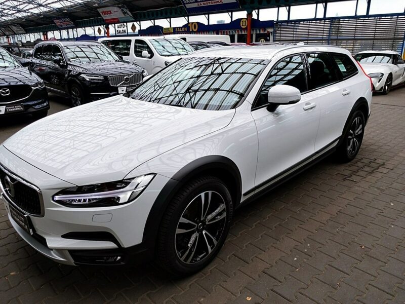 Volvo V90 Cross Country HARMAN/kardon MASAŻE 3Lata GWAR I-wł Kraj Bezwypad D5 235KM 4x4 FV23%
