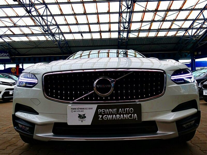 Volvo V90 Cross Country HARMAN/kardon MASAŻE 3Lata GWAR I-wł Kraj Bezwypad D5 235KM 4x4 FV23%