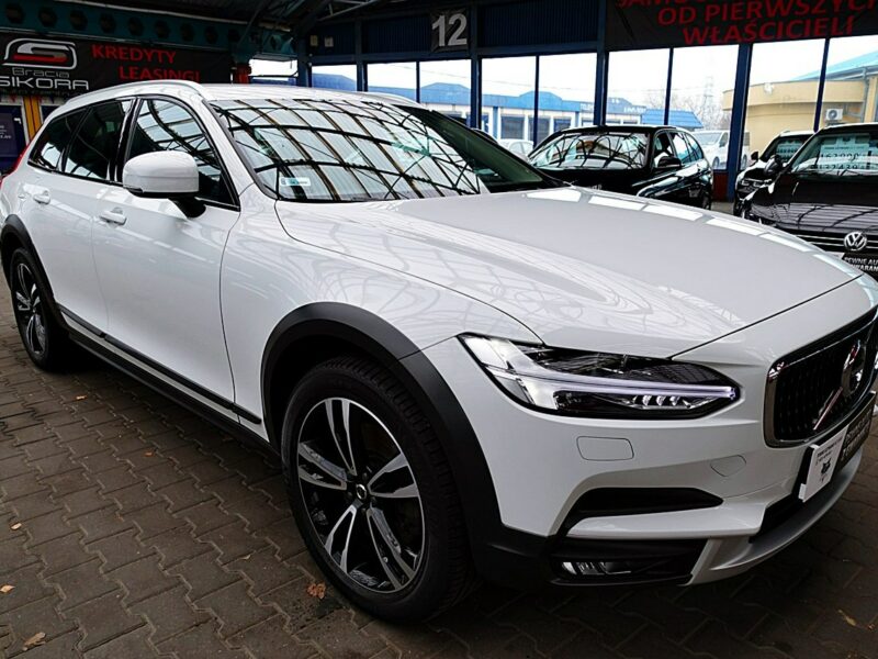 Volvo V90 Cross Country HARMAN/kardon MASAŻE 3Lata GWAR I-wł Kraj Bezwypad D5 235KM 4x4 FV23%