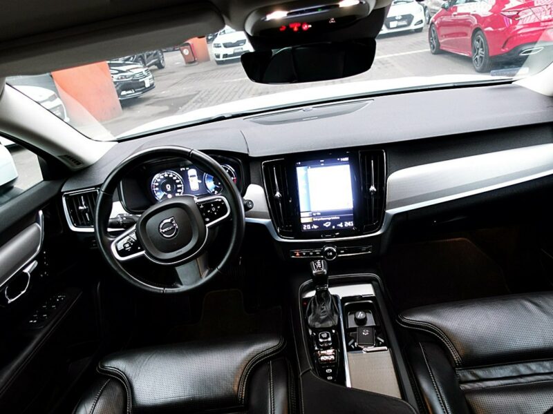 Volvo V90 Cross Country HARMAN/kardon MASAŻE 3Lata GWAR I-wł Kraj Bezwypad D5 235KM 4x4 FV23%