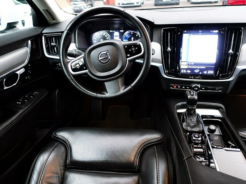 Volvo V90 Cross Country HARMAN/kardon MASAŻE 3Lata GWAR I-wł Kraj Bezwypad D5 235KM 4x4 FV23%
