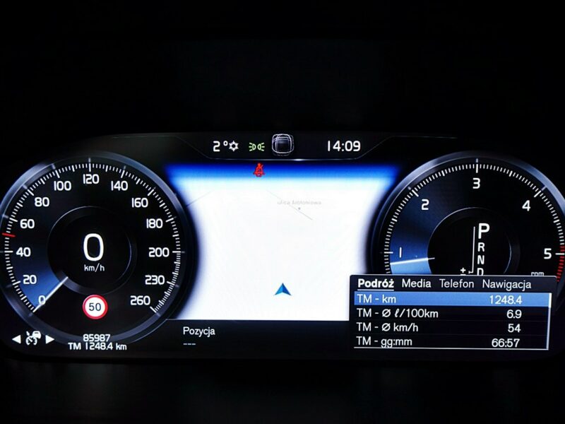 Volvo V90 Cross Country HARMAN/kardon MASAŻE 3Lata GWAR I-wł Kraj Bezwypad D5 235KM 4x4 FV23%