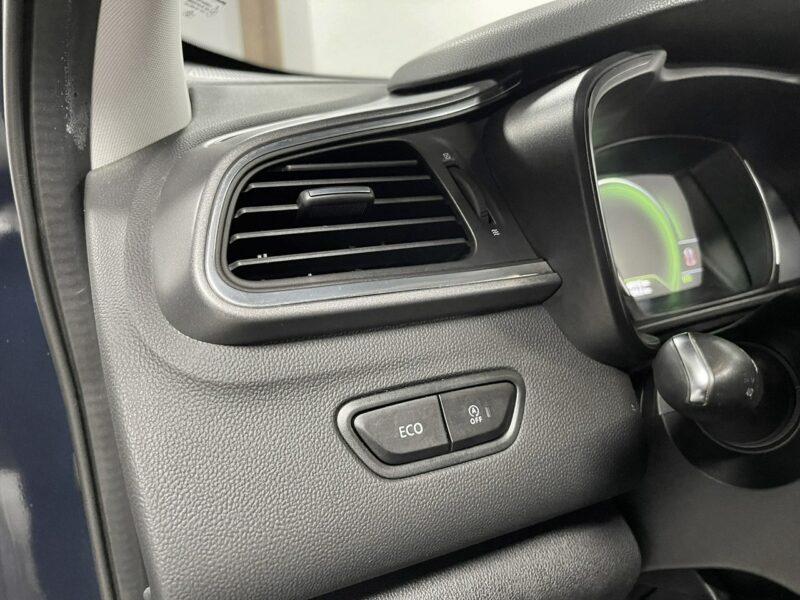 Renault Kadjar 1.5 DCi 110KM*Automat*Energy ZEN*Navi*KeyLessGo*Xenon*HandsFree I (2015-)