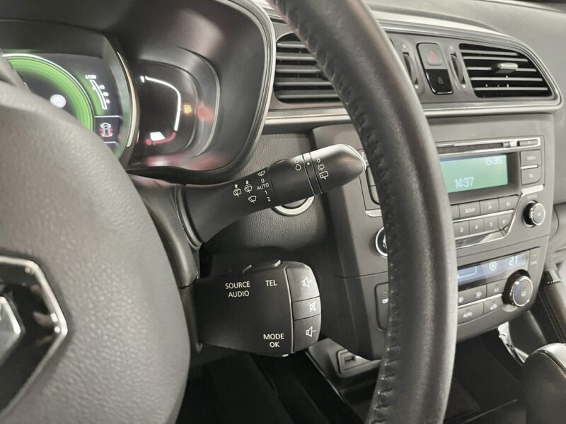 Renault Kadjar 1.5 DCi 110KM*Automat*Energy ZEN*Navi*KeyLessGo*Xenon*HandsFree I (2015-)
