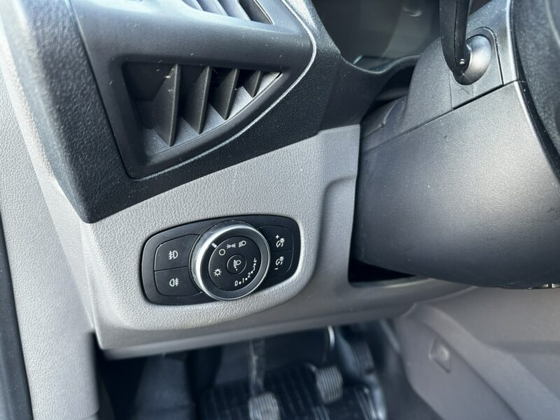 Ford Tourneo Connect Connect dla Niepełnosprawnych rampa inwalida Model 2021 PFRON II (2013-2022)