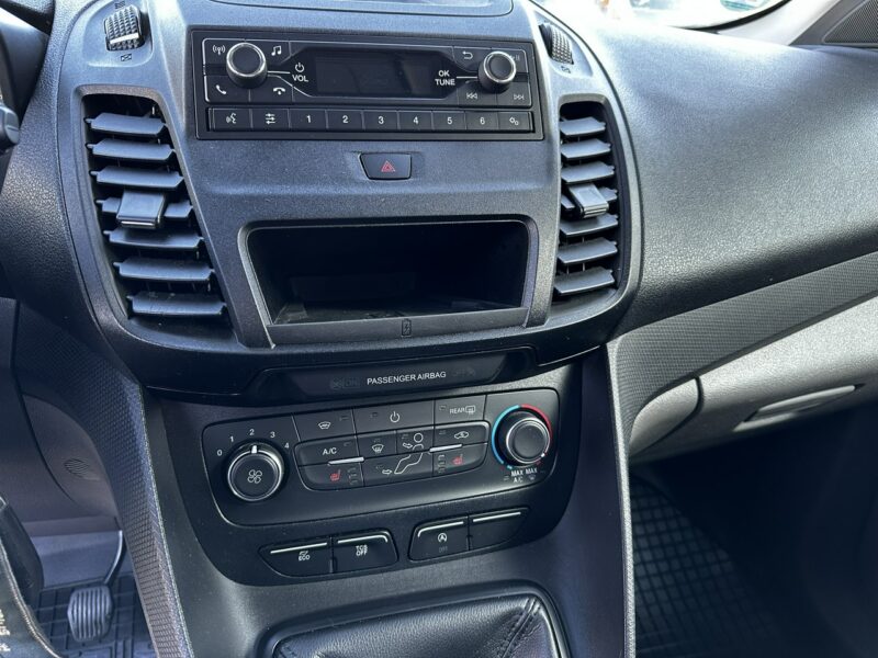 Ford Tourneo Connect Connect dla Niepełnosprawnych rampa inwalida Model 2021 PFRON II (2013-2022)