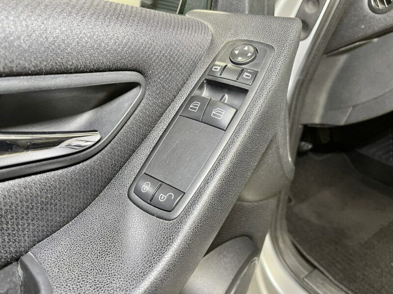 Mercedes A 170 1.7 116KM*80.000km*AVANTGARDE*Alu Felgi*El. Harman.Kardon*Z NIEMIEC W169 (2004-2012)