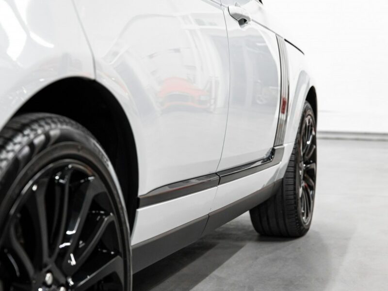 Land Rover Range Rover 4.4 SDV8 Vogue. TV. Drive Pro. 22 cale. Krajowy. Jak nowy. IV (2012-2021)