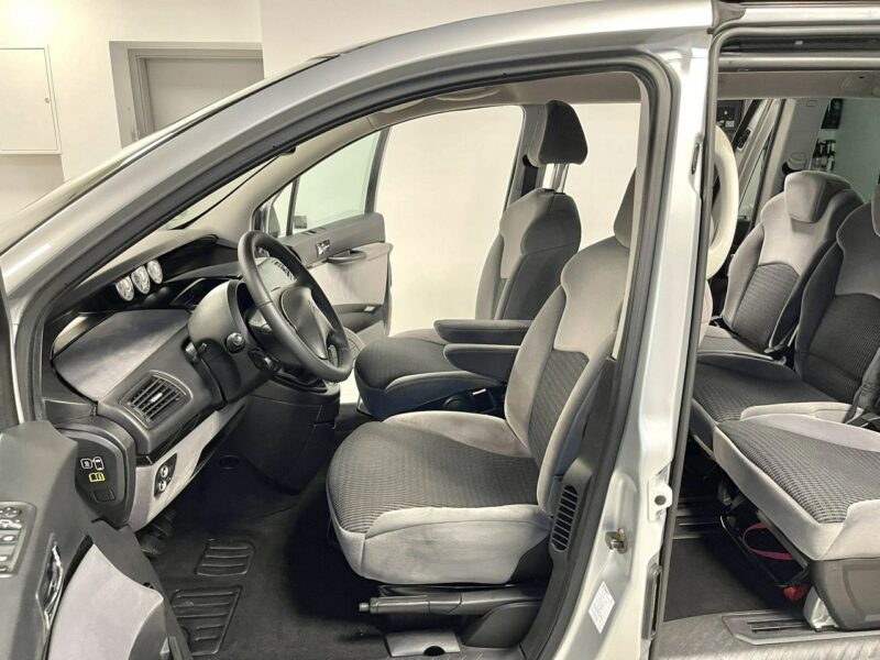 Citroen C8 2.0 HDI 136KM*Face Lift*EXCLUSIVE*Spryskiwacze*Kapitan*8 os*Z NIEMIEC