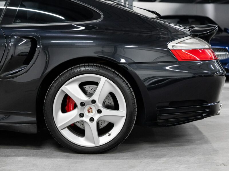 Porsche 911 turbo 420KM. Aktywny spoiler. BOSE. Szyberdach. Radio Porsche Classic. 996 (1997-2006)