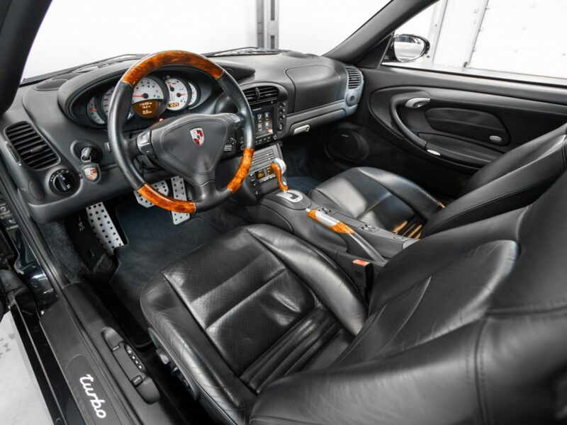 Porsche 911 turbo 420KM. Aktywny spoiler. BOSE. Szyberdach. Radio Porsche Classic. 996 (1997-2006)