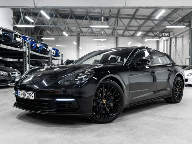 Porsche Panamera 4 Sport Turismo. Sport Chrono. Burmester High End. Panorama. FV23%.