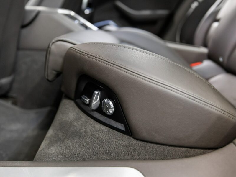 Porsche Panamera 4 Sport Turismo. Sport Chrono. Burmester High End. Panorama. FV23%.