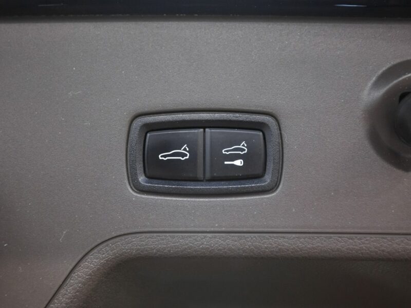 Porsche Panamera 4 Sport Turismo. Sport Chrono. Burmester High End. Panorama. FV23%.