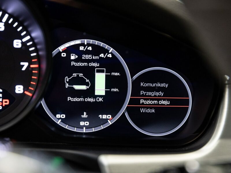 Porsche Panamera 4 Sport Turismo. Sport Chrono. Burmester High End. Panorama. FV23%.