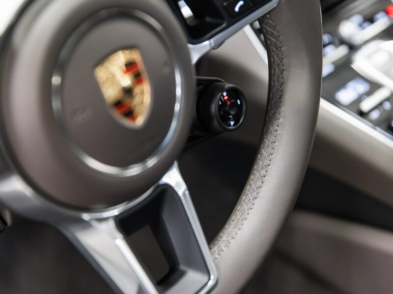 Porsche Panamera 4 Sport Turismo. Sport Chrono. Burmester High End. Panorama. FV23%.