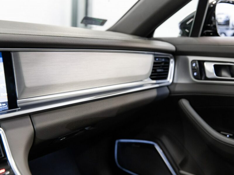 Porsche Panamera 4 Sport Turismo. Sport Chrono. Burmester High End. Panorama. FV23%.