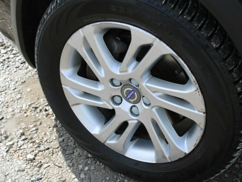 Volvo V60 Cross Country Momentum 190HP F-vat SalonPL Navi