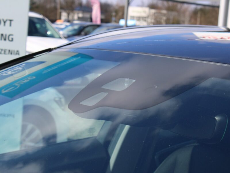 Volvo V60 Cross Country Momentum 190HP F-vat SalonPL Navi